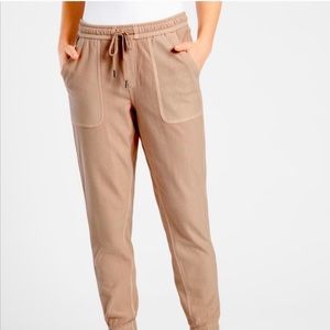 NWT Athleta Farallon Jogger
